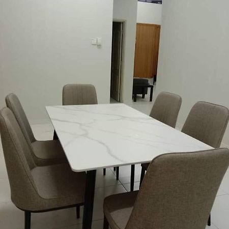 Friendly Homestay Malacca エクステリア 写真